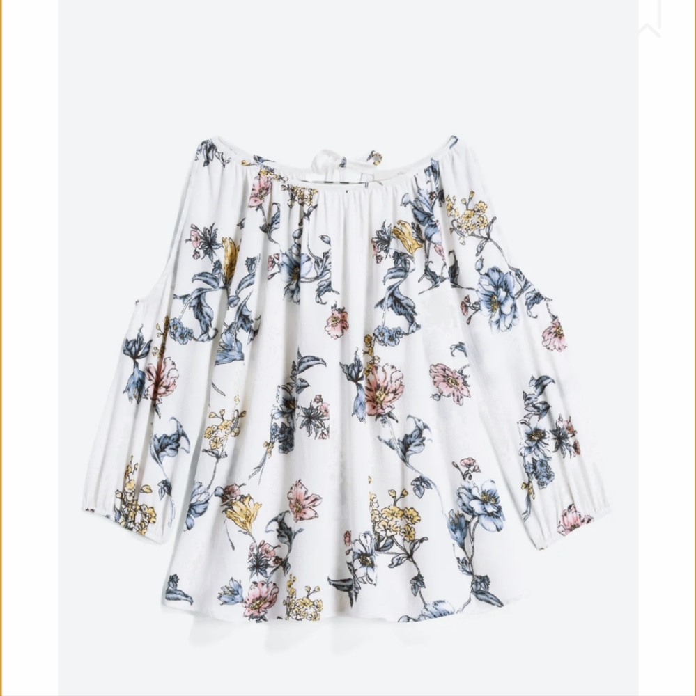 Worthington Cold Shoulder Top